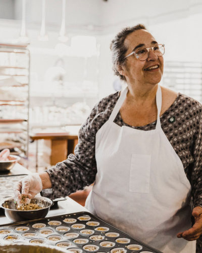 laurie wolf making edibles in her kitchen